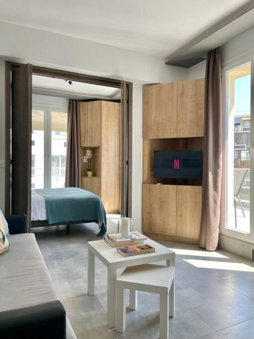 Domus City Apartment With Wonderful Balcony Thessaloniki Exterior foto