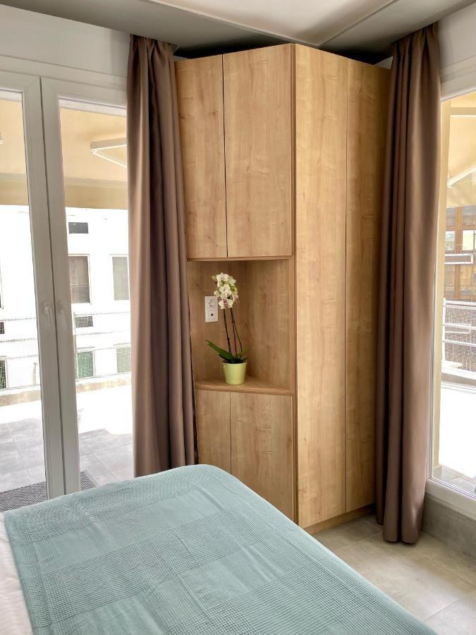 Domus City Apartment With Wonderful Balcony Thessaloniki Exterior foto